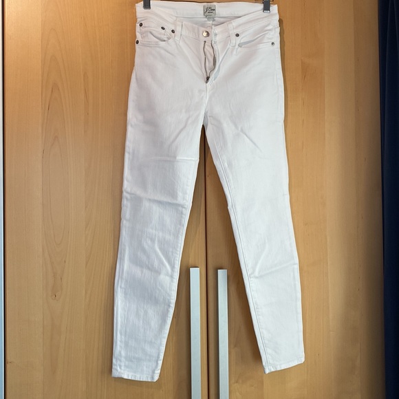 J. Crew 8” Toothpick Jean in White size 28 - Picture 4 of 9
